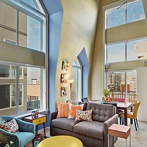 Apartment Belltown Court Sunset 